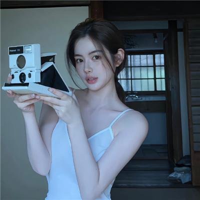 播音台的姊妹花